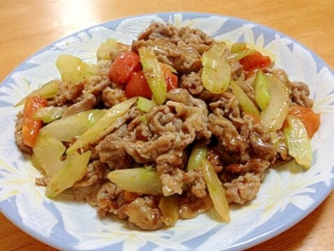 セロリと豚こまとトマトのさっぱり中華炒め